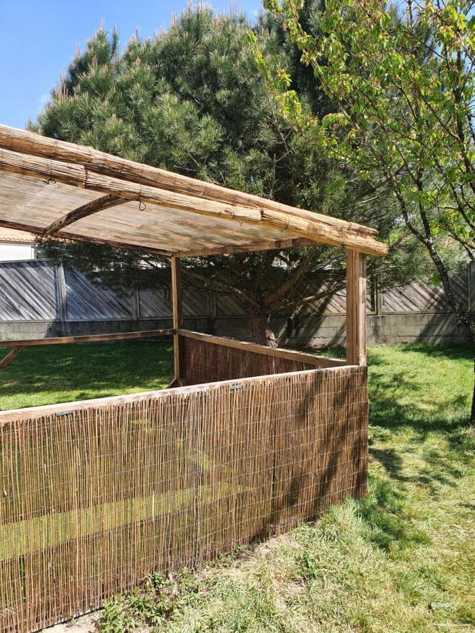 Maison Les Noces De Feu Au Puy Du Fou - Stayinvendee La Gaubretiere Exterior foto